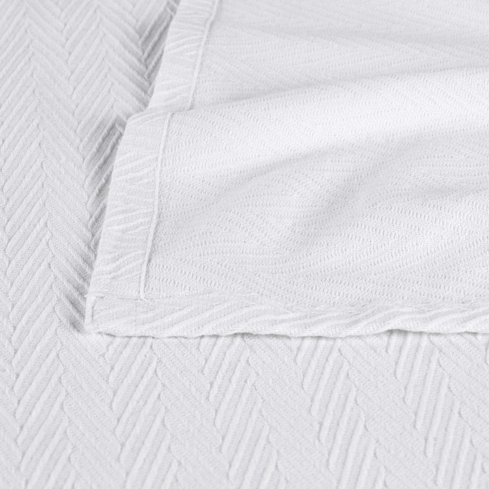 Queen White Cotton Woven Chevron Blanket