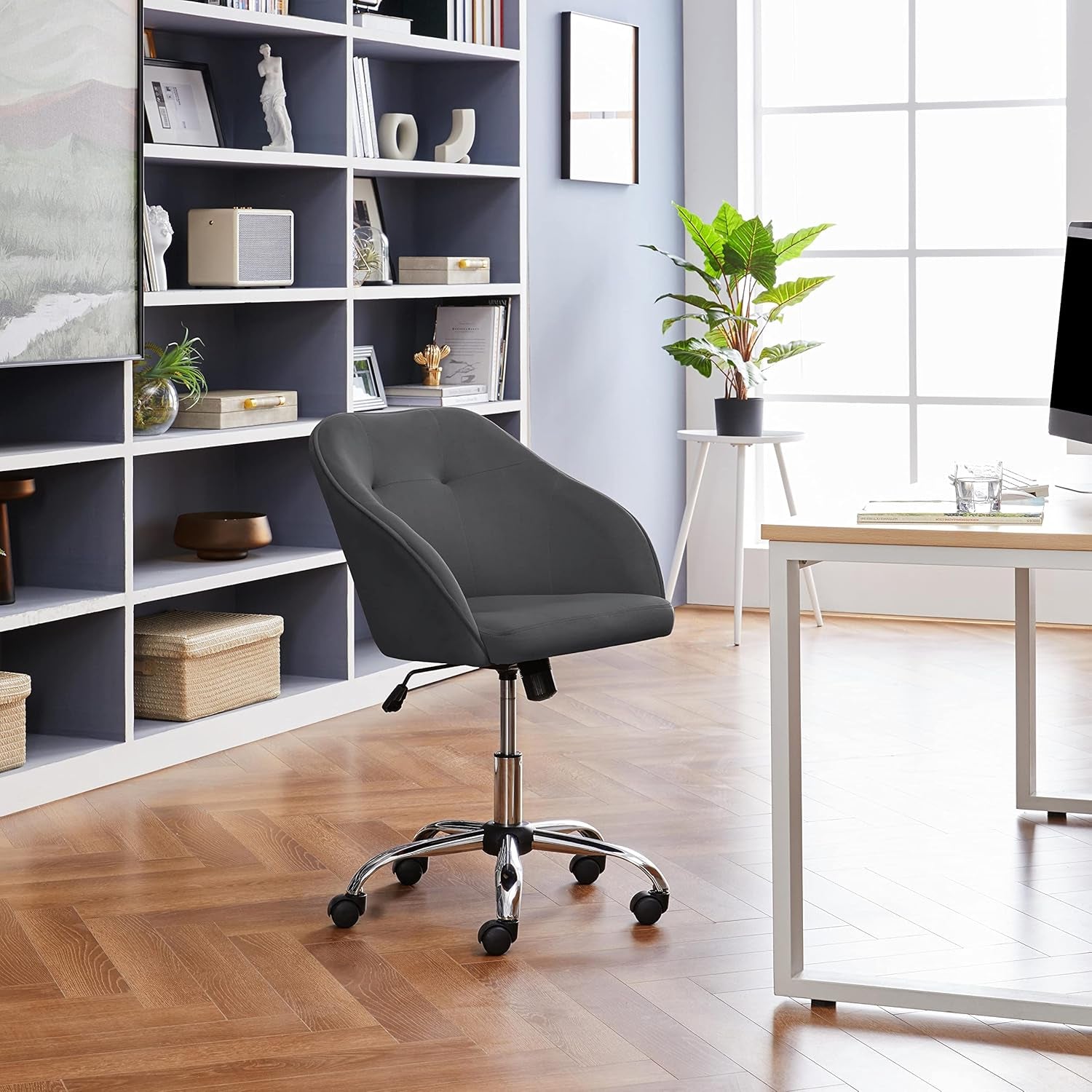 Office Chair Height Adjustable Mid Back Chair Swivel Large Seat Chairs Desk Chair Computer Chair on Wheels with Armrests-1